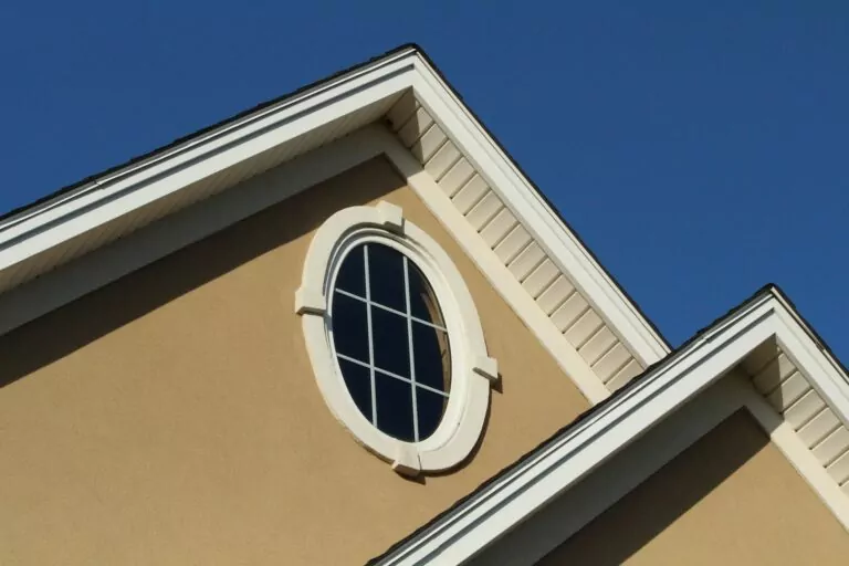 The Definitive Guide to Stucco Repair and Repainting: Tips and Tricks